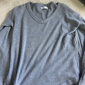 small hollister t shirt sweater
